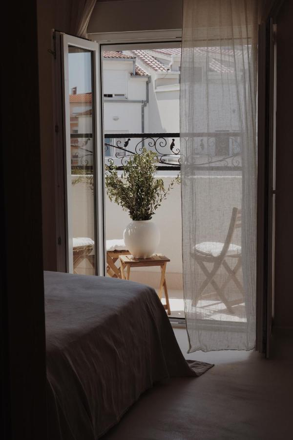 Hotel Lo͝Or Luxury Retreat à Stobreč Extérieur photo