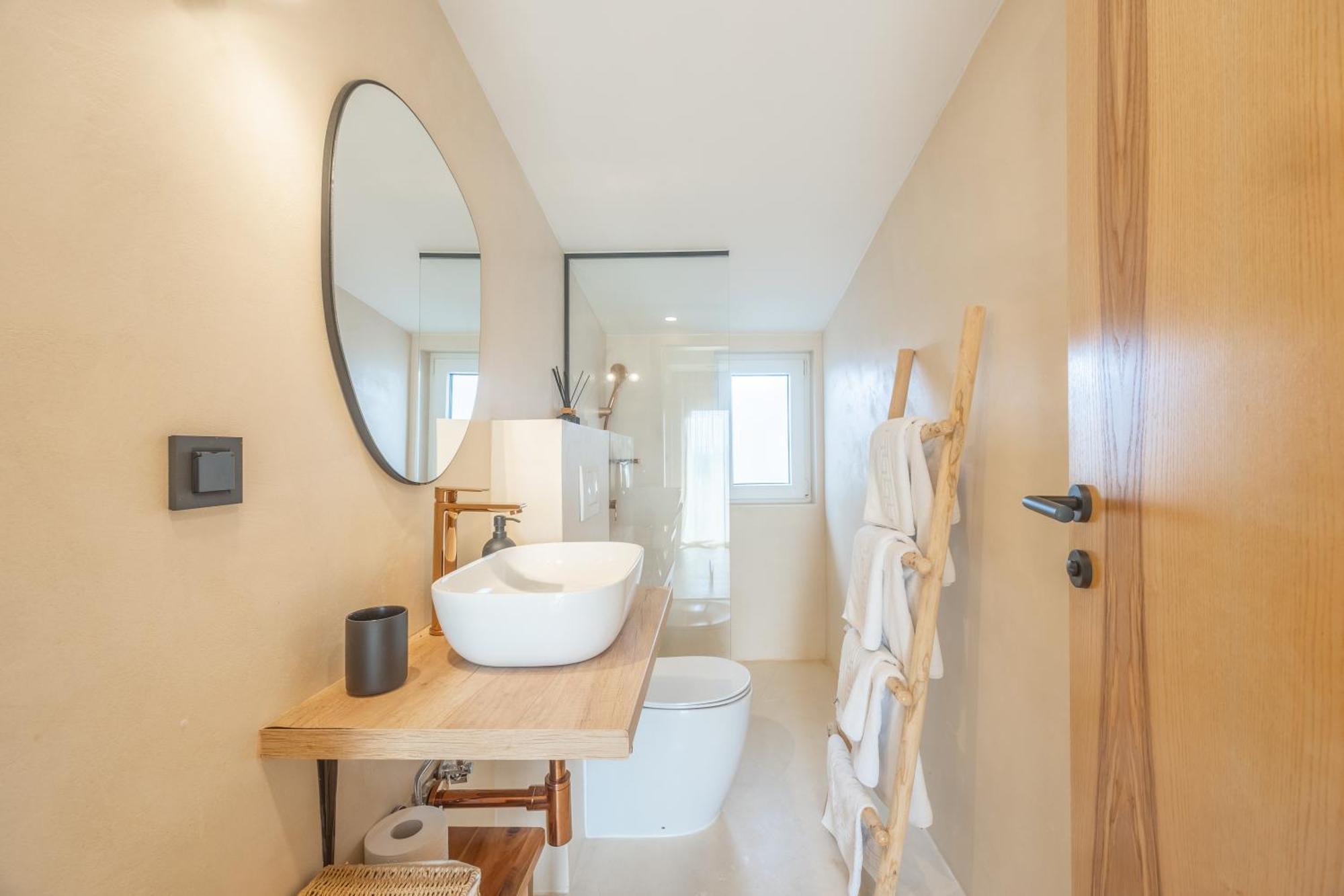 Hotel Lo͝Or Luxury Retreat à Stobreč Extérieur photo