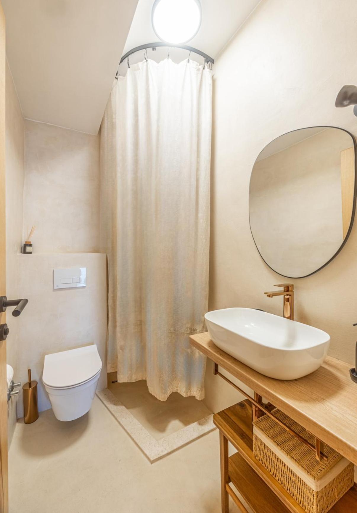 Hotel Lo͝Or Luxury Retreat à Stobreč Extérieur photo