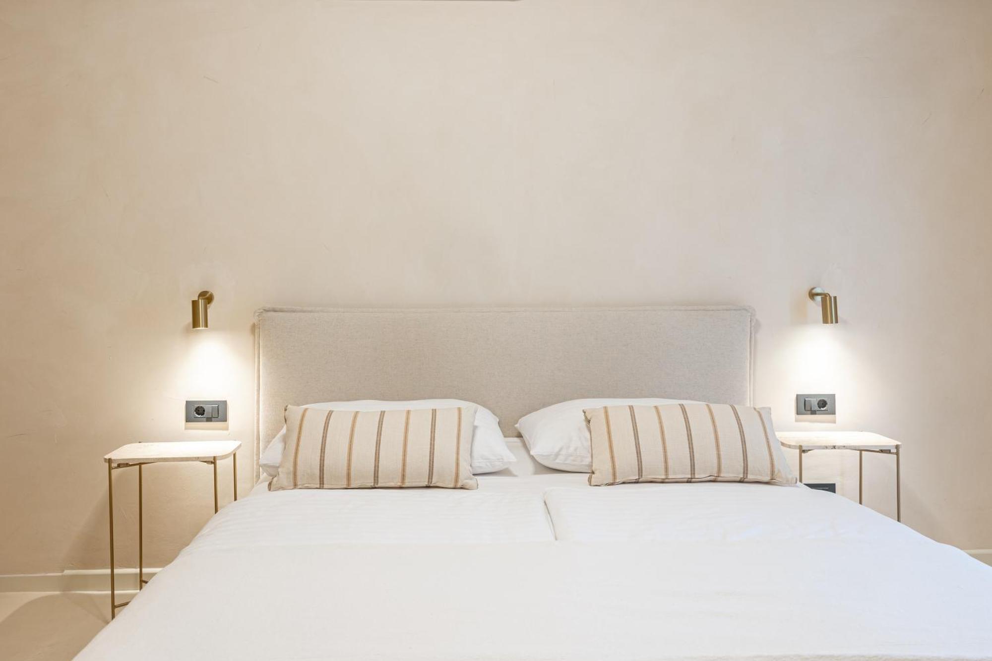 Hotel Lo͝Or Luxury Retreat à Stobreč Extérieur photo