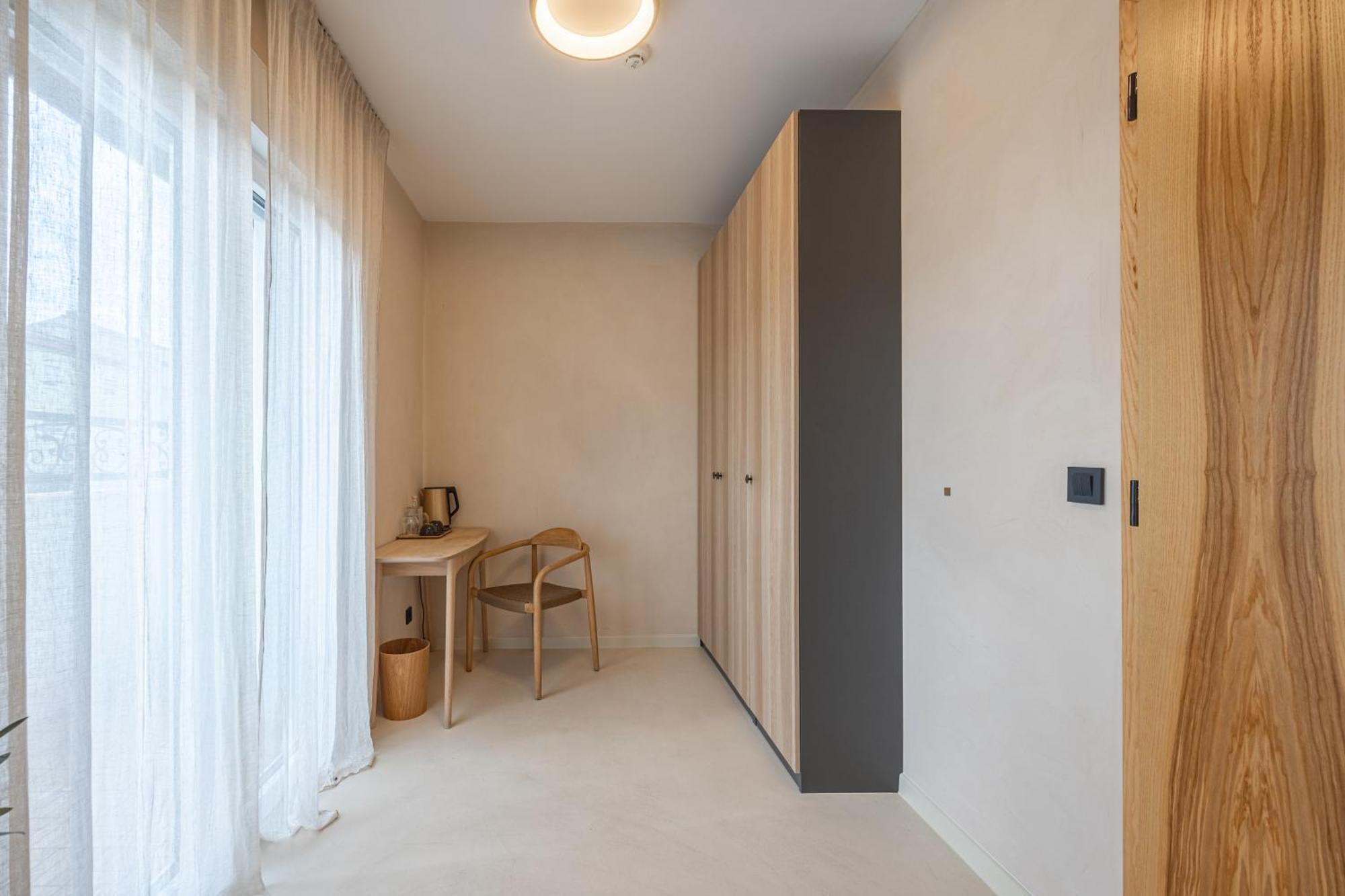 Hotel Lo͝Or Luxury Retreat à Stobreč Extérieur photo
